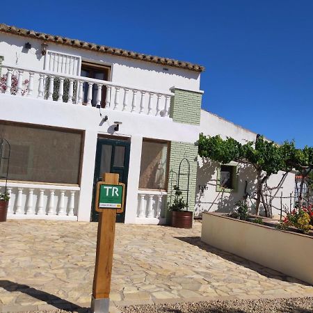 Casa De Bello Tortosa Bagian luar foto