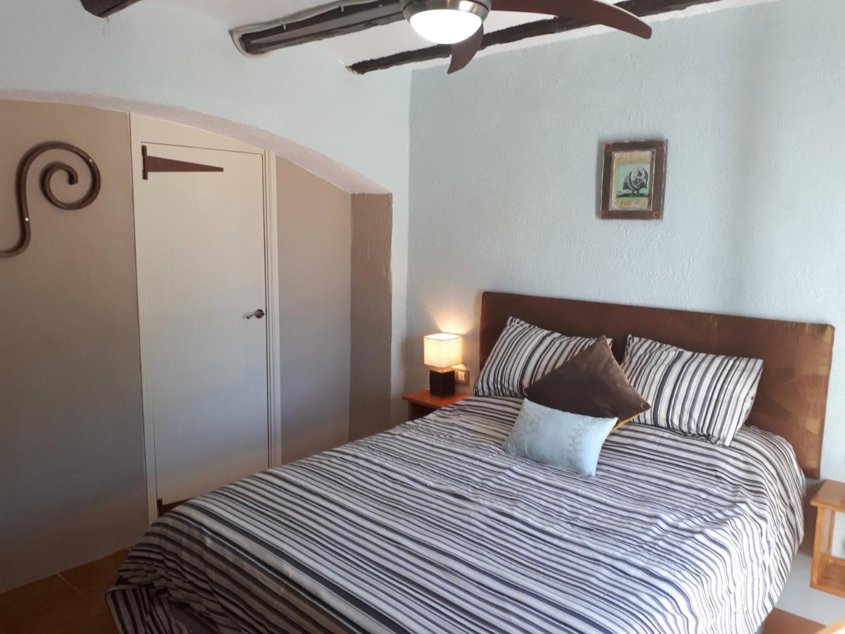 Casa De Bello Tortosa Bagian luar foto