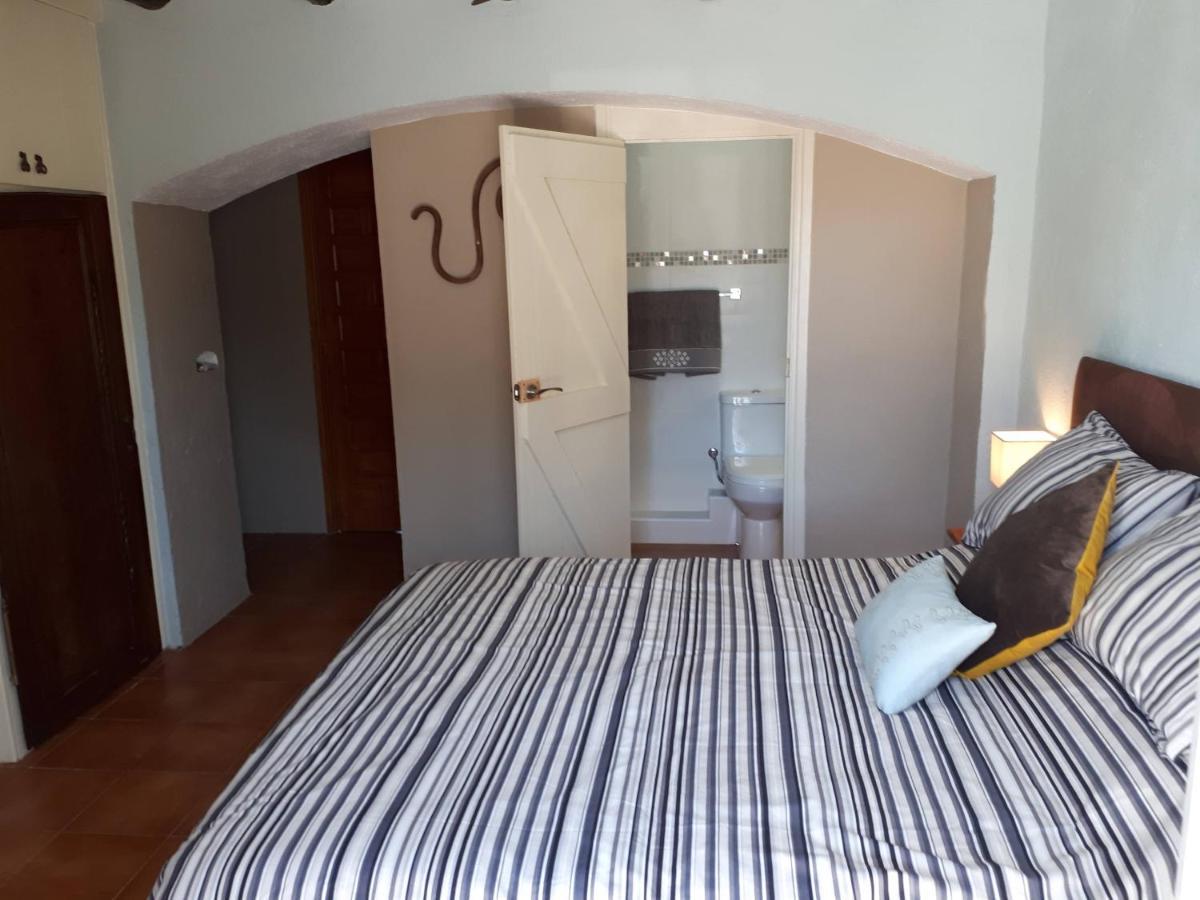 Casa De Bello Tortosa Bagian luar foto