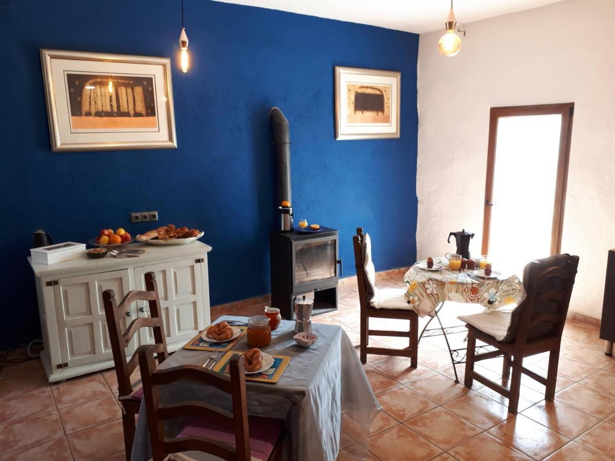 Casa De Bello Tortosa Bagian luar foto