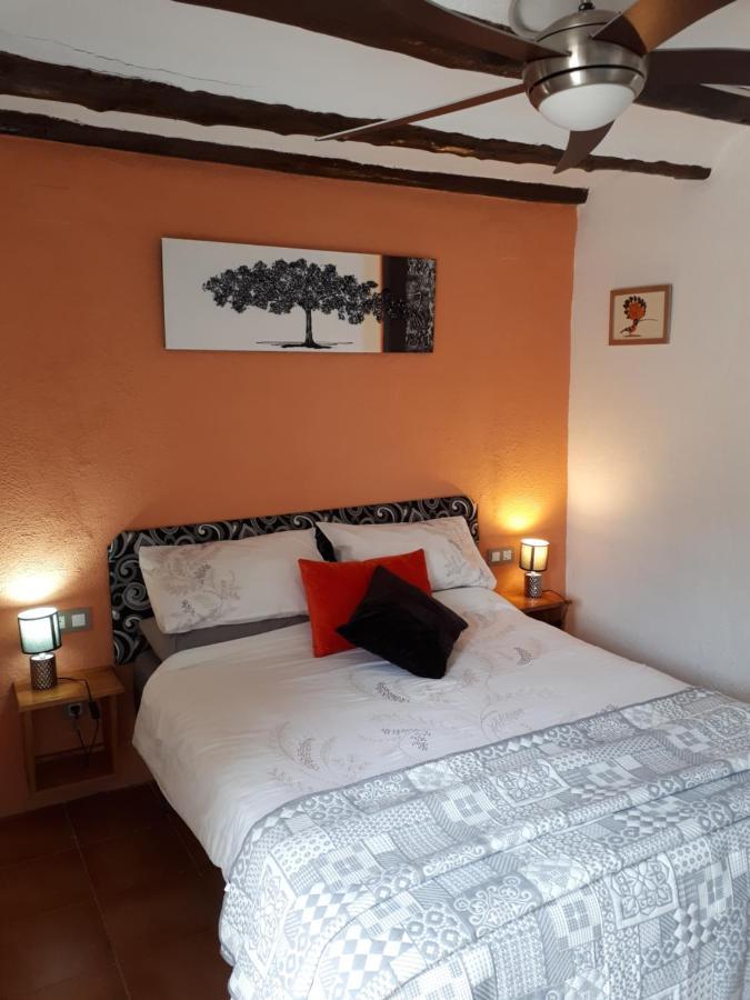 Casa De Bello Tortosa Bagian luar foto